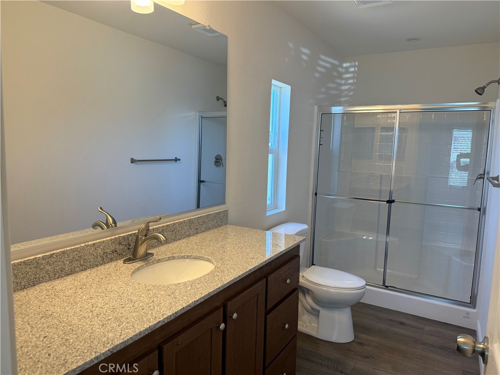 200 Santa Fe Dr #3, Empire, CA 95319