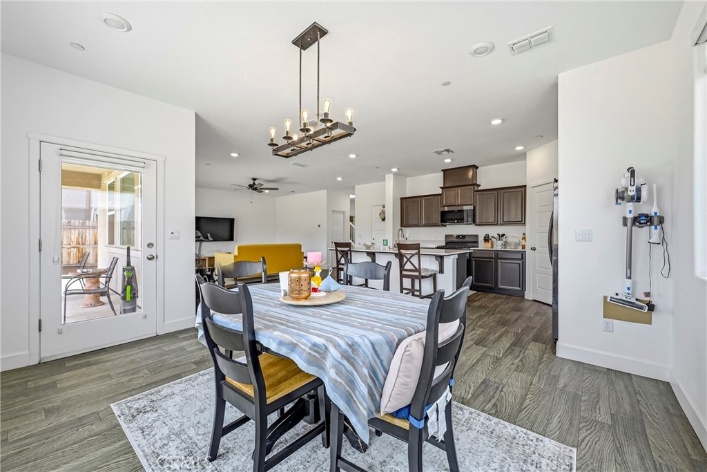 2413 Explorador, Merced, CA 95340
