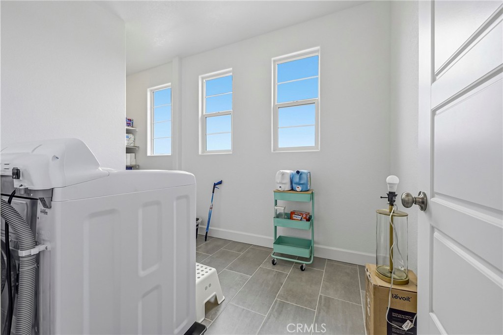 2413 Explorador, Merced, CA 95340