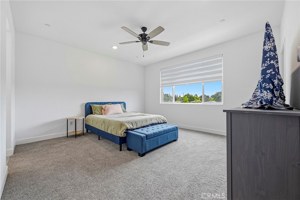 2413 Explorador, Merced, CA 95340