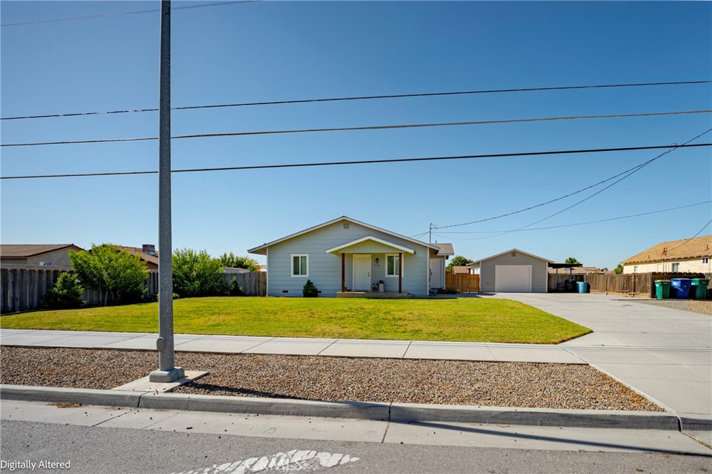 456 E Gerard, Merced, CA 95341