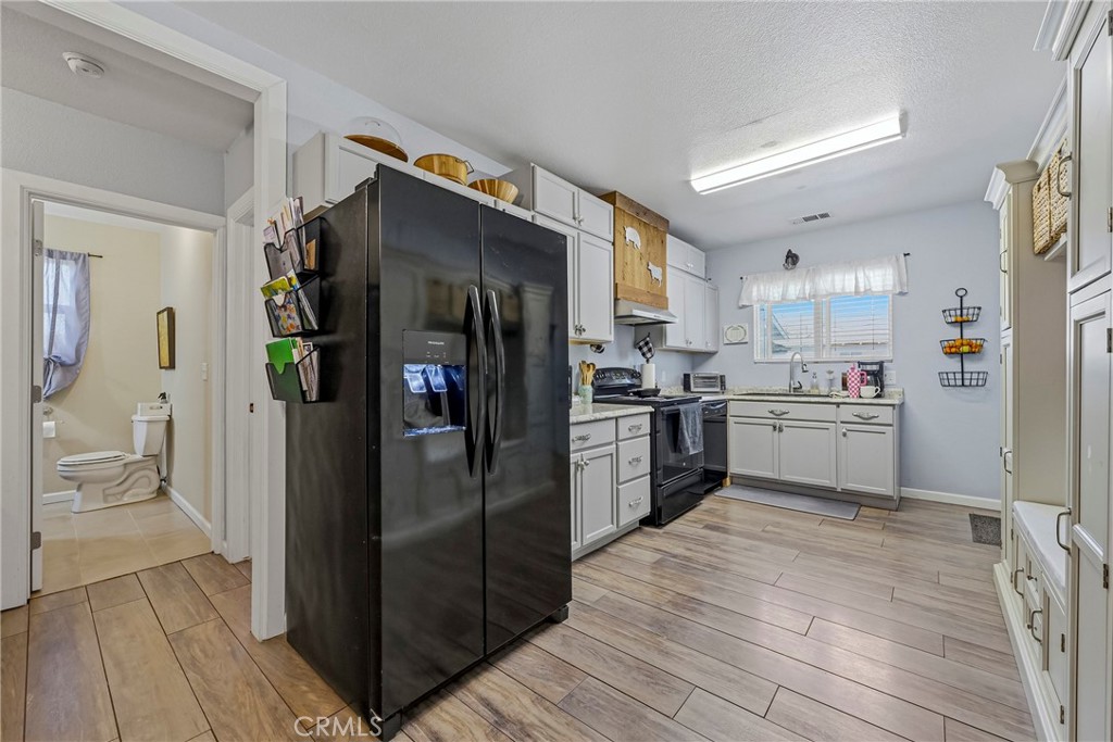 456 E Gerard, Merced, CA 95341
