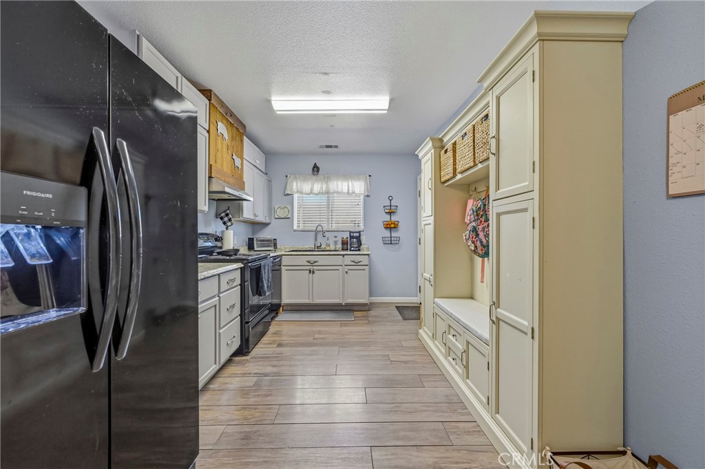 456 E Gerard, Merced, CA 95341