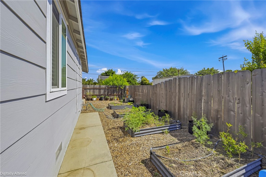 456 E Gerard, Merced, CA 95341
