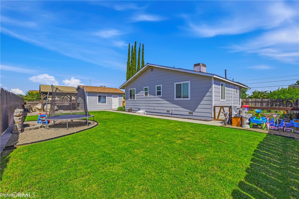 456 E Gerard, Merced, CA 95341