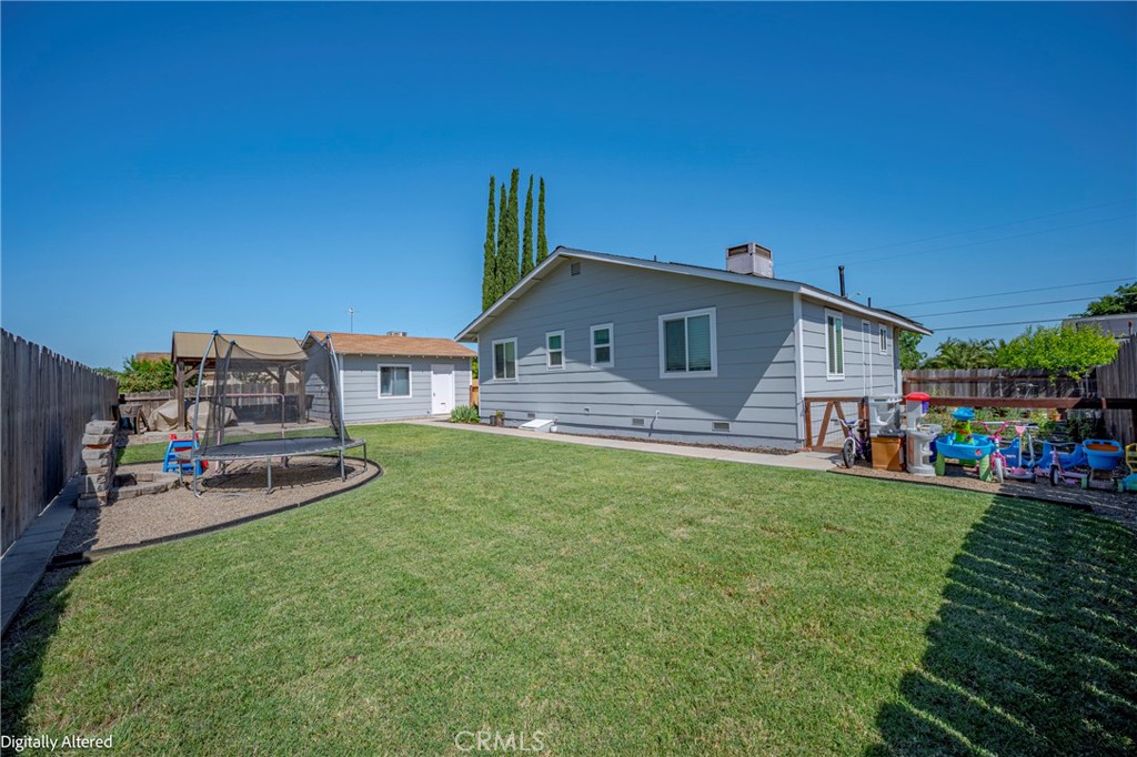 456 E Gerard, Merced, CA 95341
