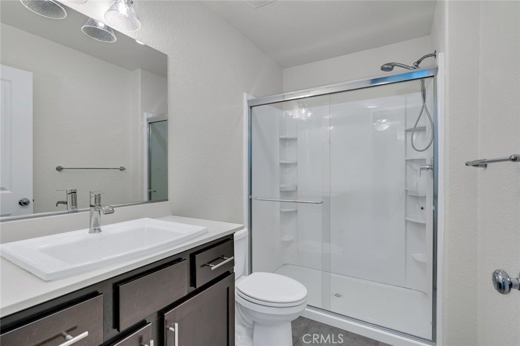 324 Shafer Trail Ct, Merced, CA 95341