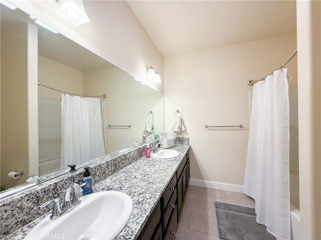 4407 Kerr Ct, Merced, CA 95348