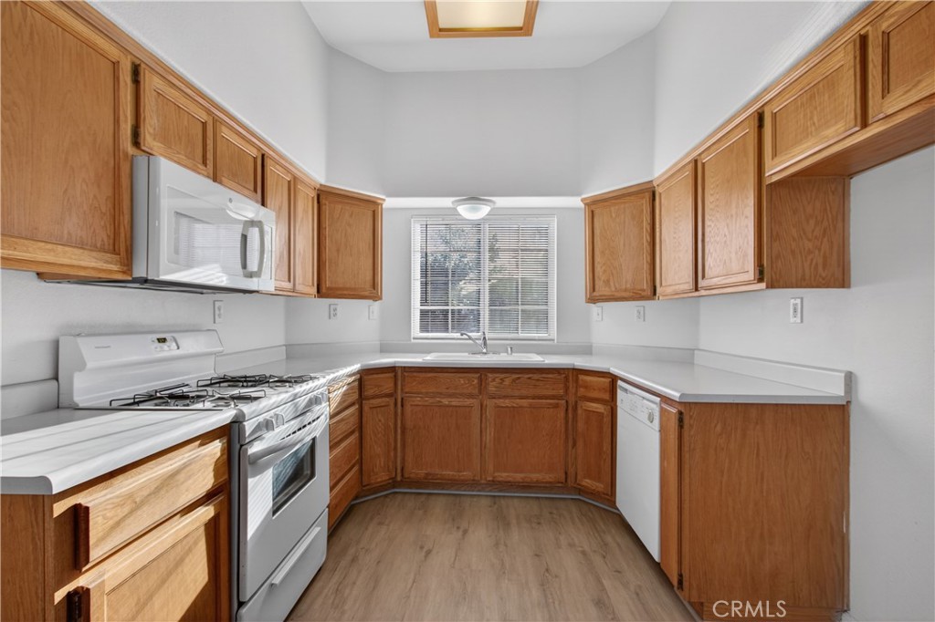 2970 Westminster Ct, Merced, CA 95340