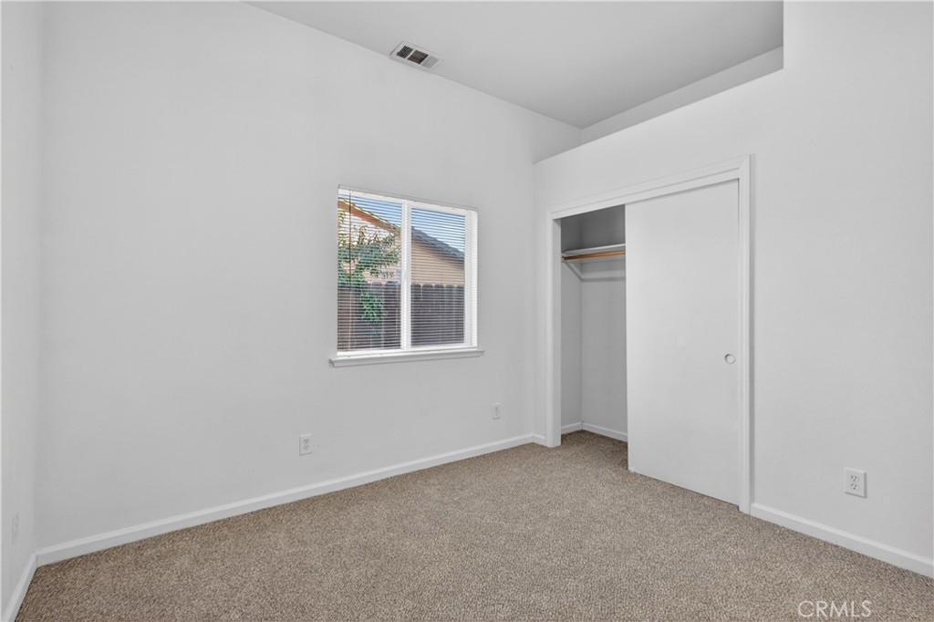 2970 Westminster Ct, Merced, CA 95340