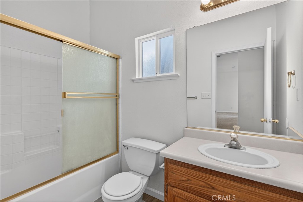 2970 Westminster Ct, Merced, CA 95340