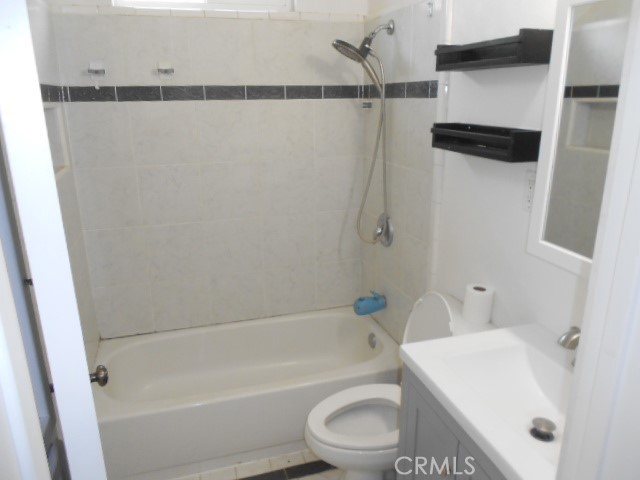 1988 Union Ave, Merced, CA 95340
