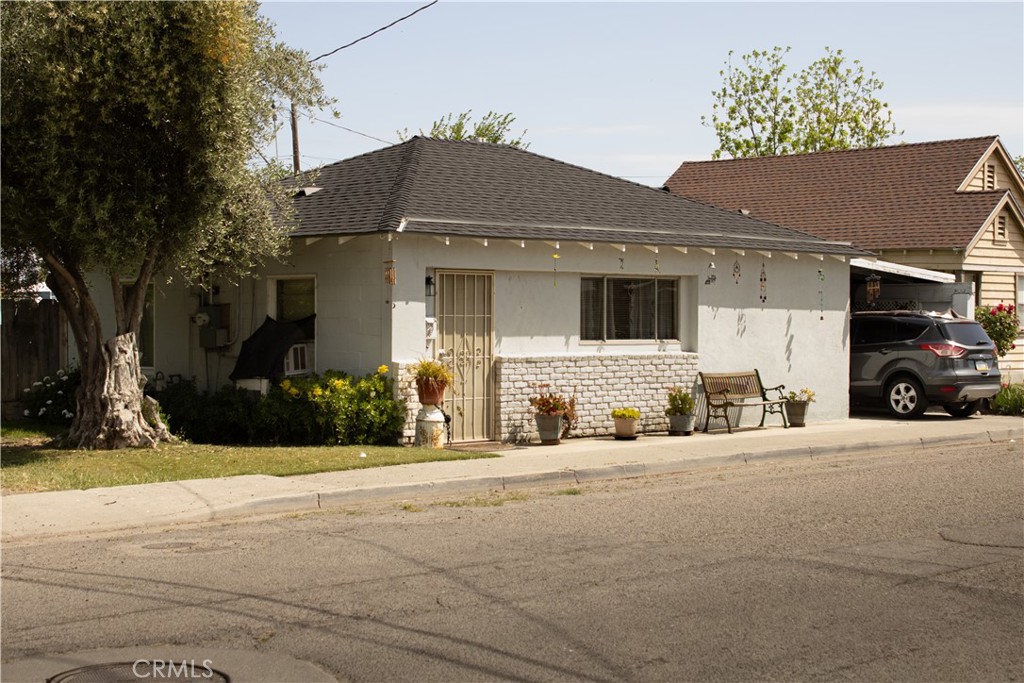 1718 Oliver, Dos Palos, CA 93620