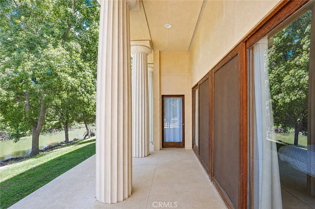 2021 W, Merced, CA 95340