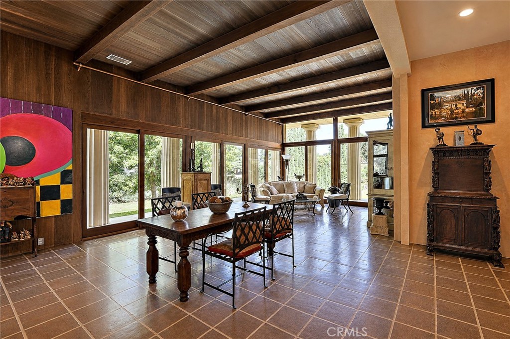 2021 W, Merced, CA 95340