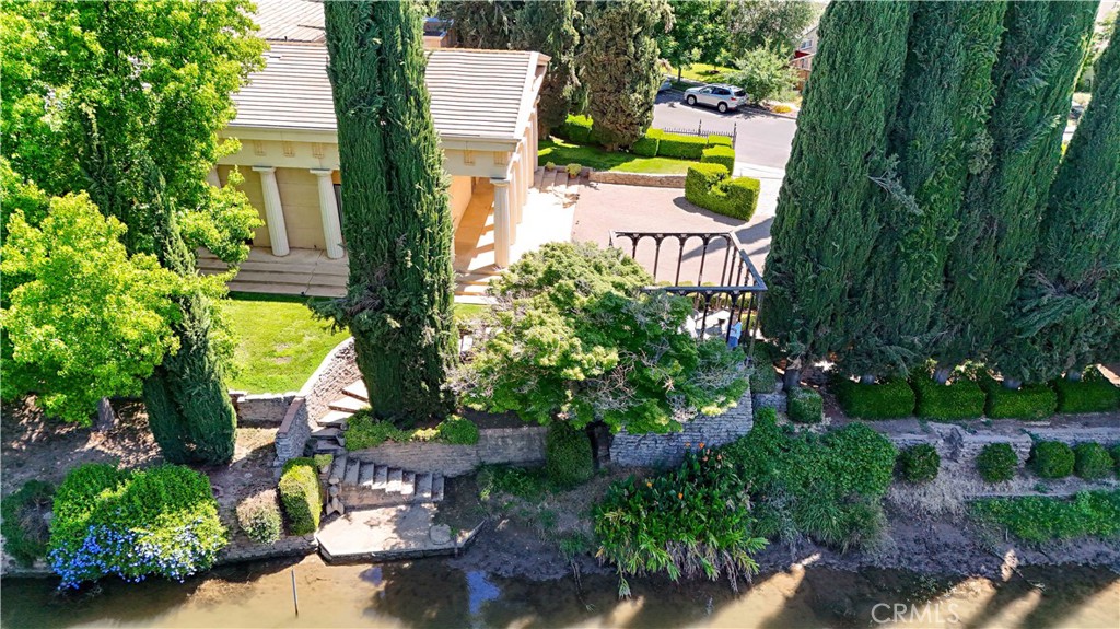 2021 W, Merced, CA 95340