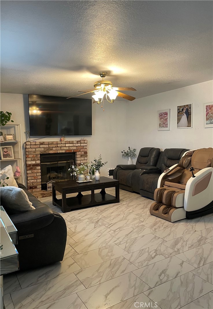 7219 Tokay, Winton, CA 95388