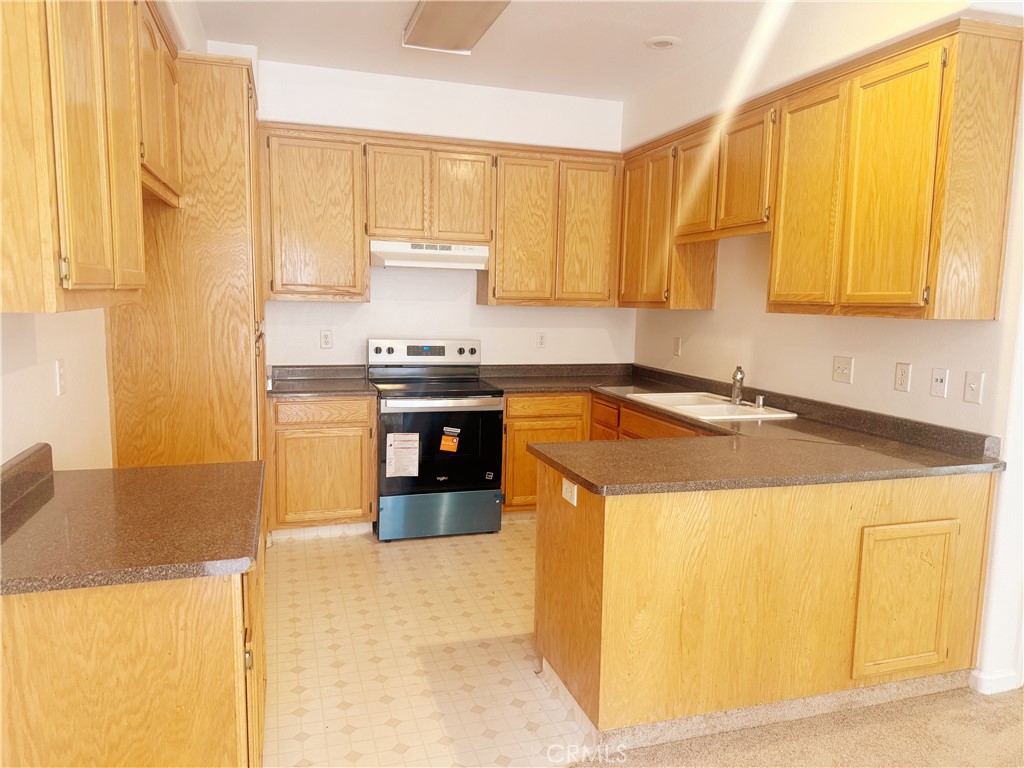 672 Gateway Cir, Merced, CA 95340