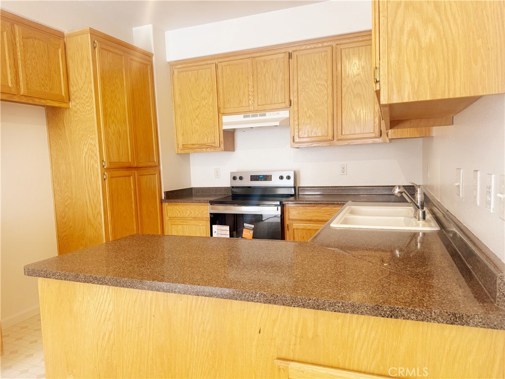 672 Gateway Cir, Merced, CA 95340