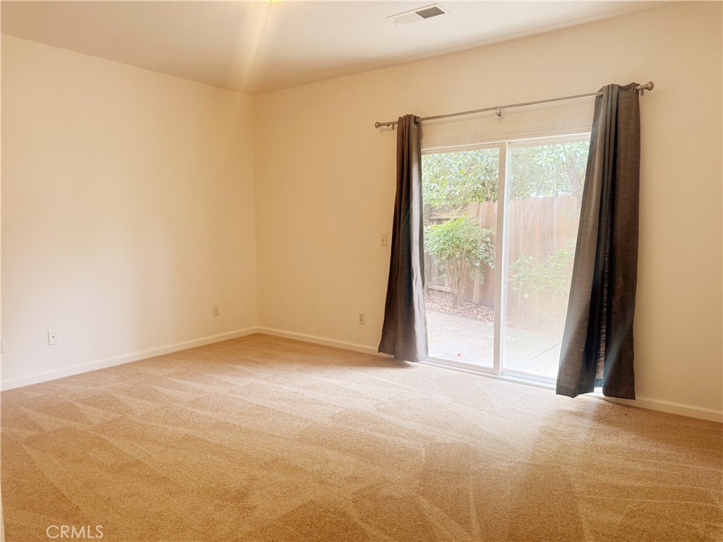 672 Gateway Cir, Merced, CA 95340