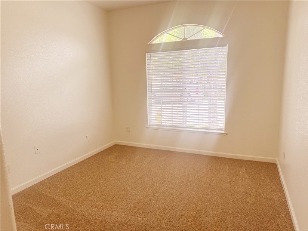 672 Gateway Cir, Merced, CA 95340