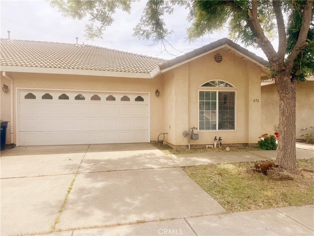 672 Gateway Cir, Merced, CA 95340