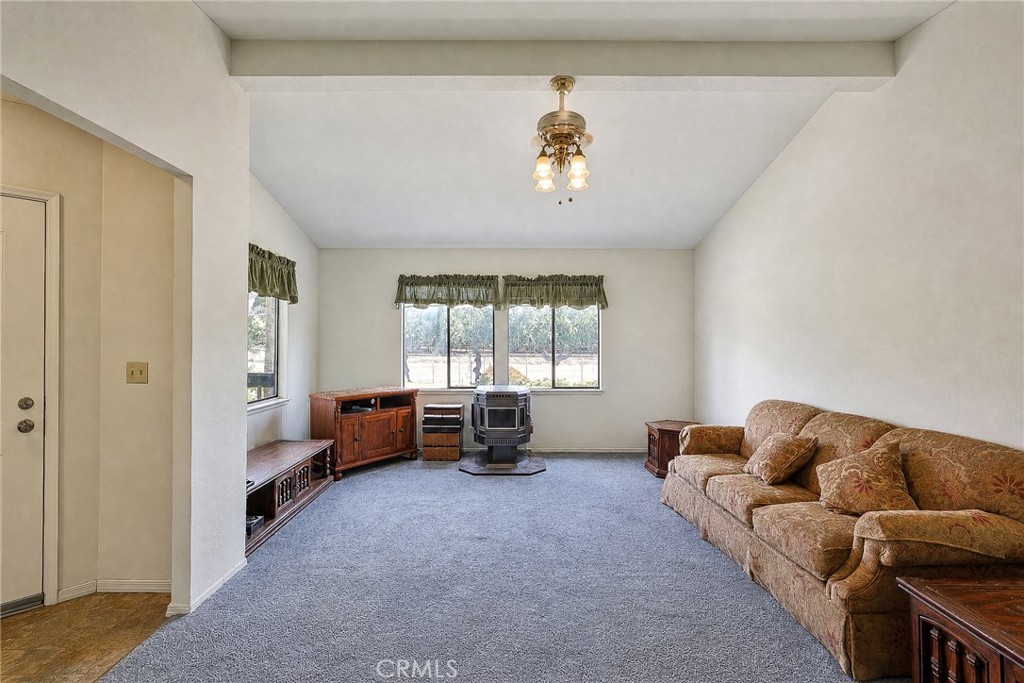 3519 Oakdale Rd, Winton, CA 95388
