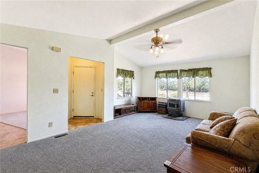 3519 Oakdale Rd, Winton, CA 95388
