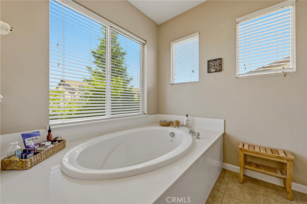 4096 Toulon Ct, Merced, CA 95348