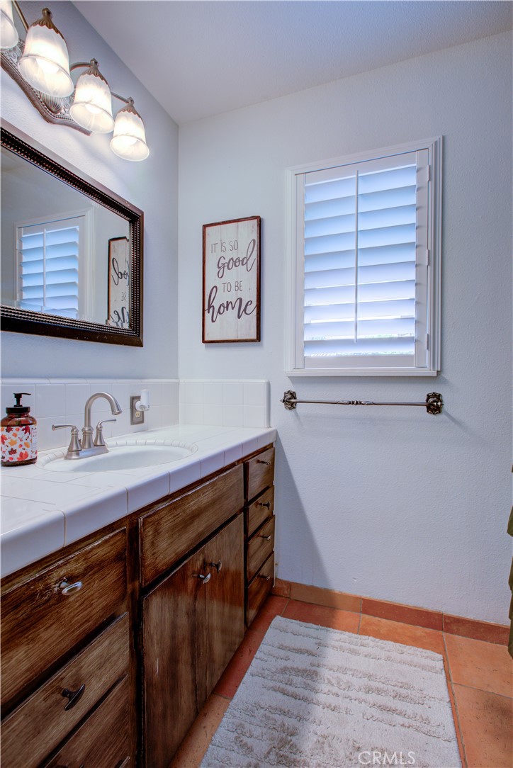 2270 4th, Atwater, CA 95301