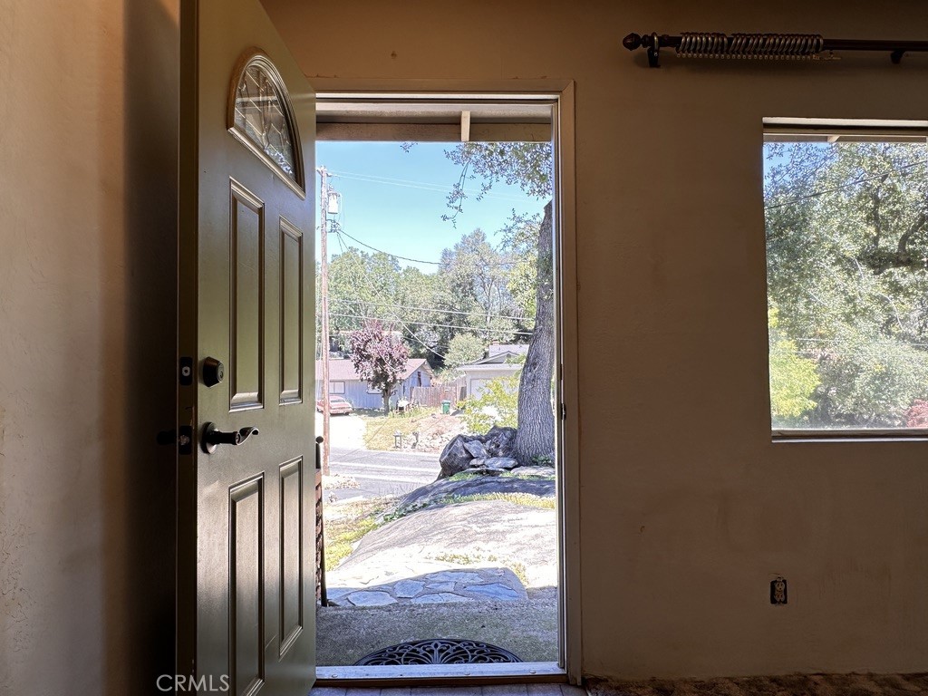 19380 Rockridge Way, Sonora, CA 95370