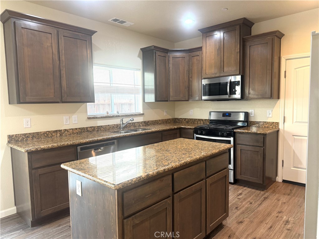 1339 Playa Del Rey, Merced, CA 95348
