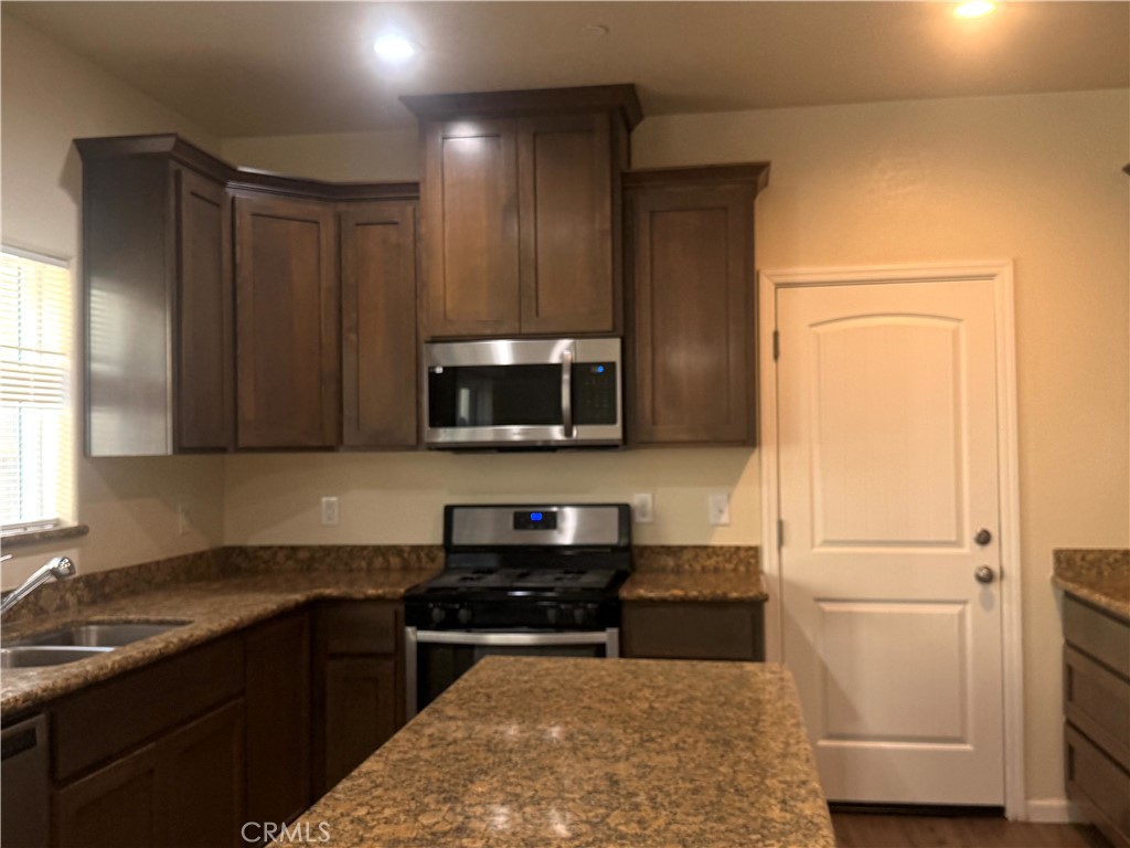1339 Playa Del Rey, Merced, CA 95348