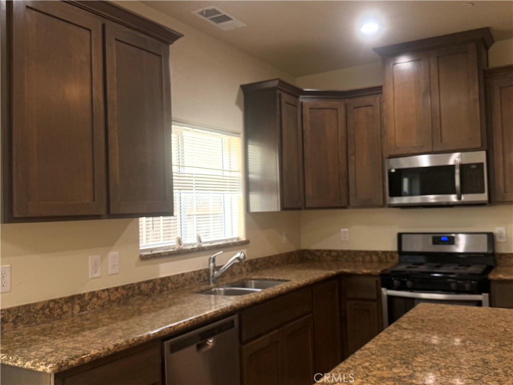 1339 Playa Del Rey, Merced, CA 95348