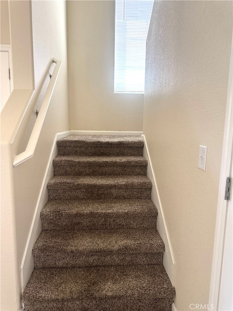 1339 Playa Del Rey, Merced, CA 95348