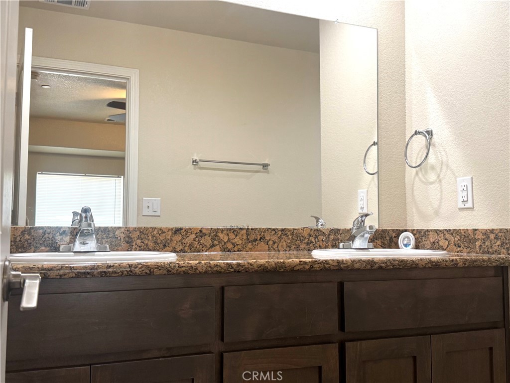 1339 Playa Del Rey, Merced, CA 95348