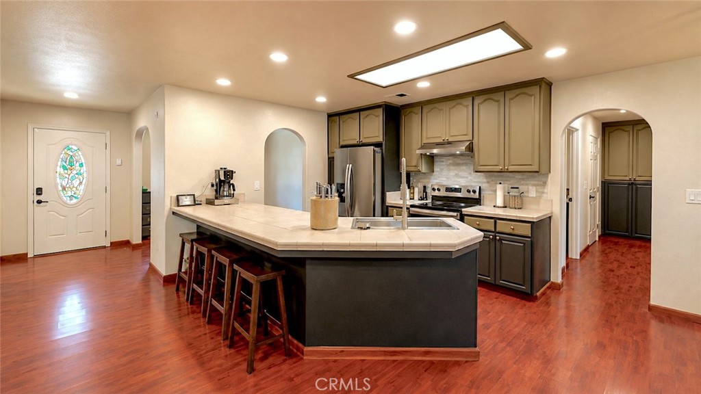 5999 Sugar Pine, Coulterville, CA 95311