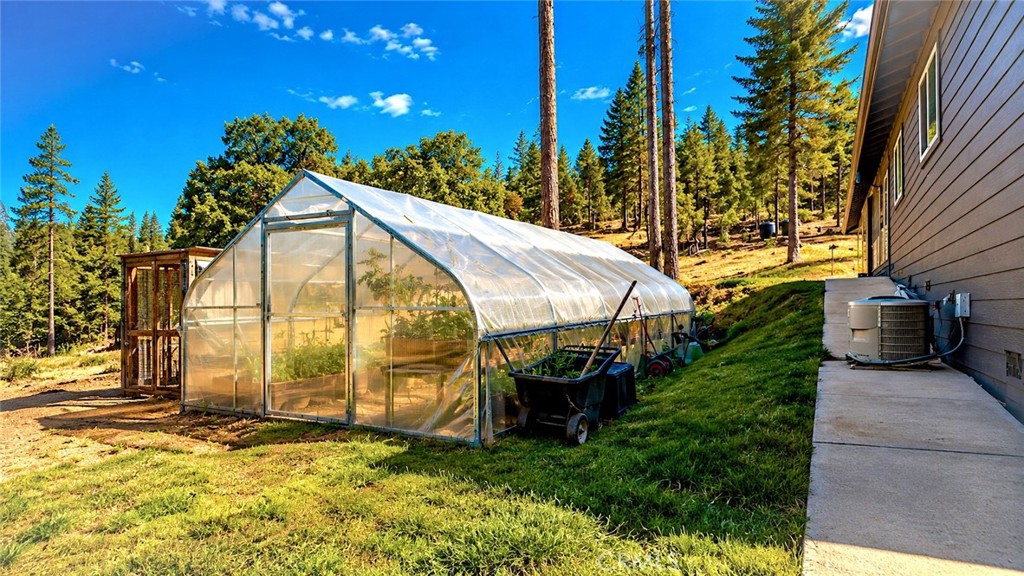 5999 Sugar Pine, Coulterville, CA 95311