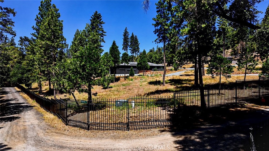 5999 Sugar Pine, Coulterville, CA 95311
