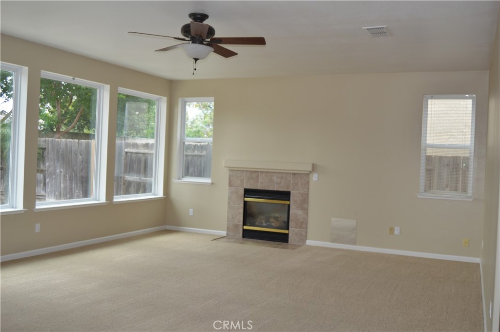 457 Petunia Ct, Merced, CA 95341