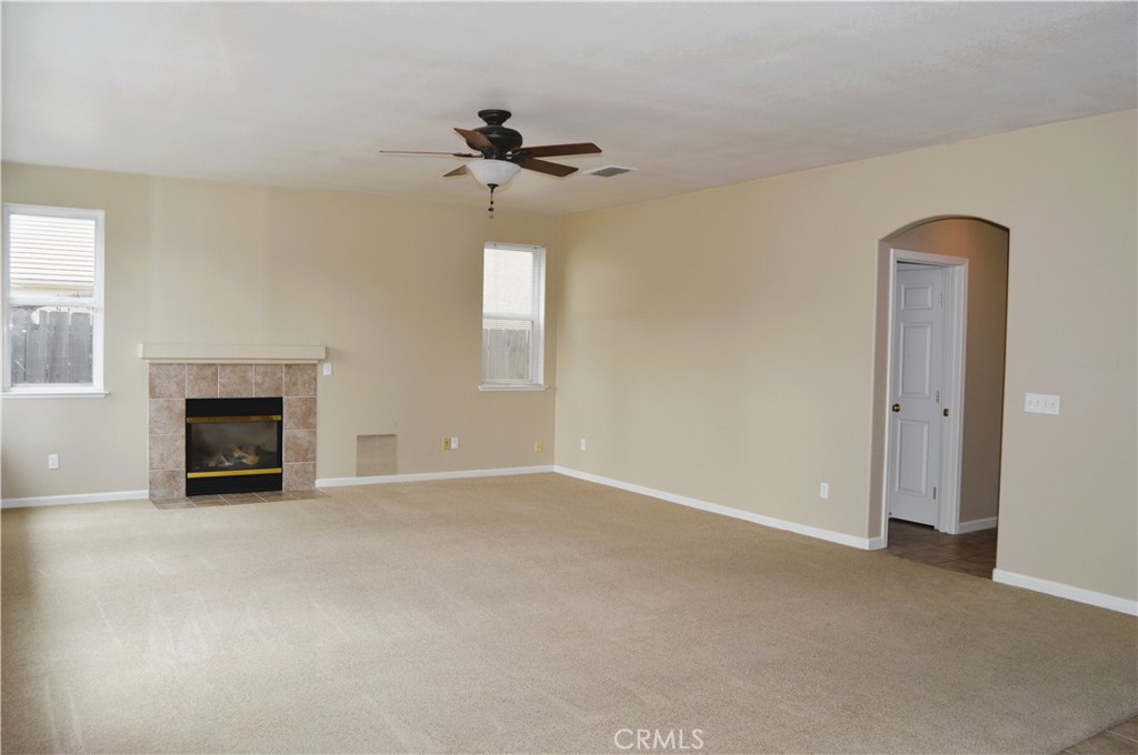 457 Petunia Ct, Merced, CA 95341