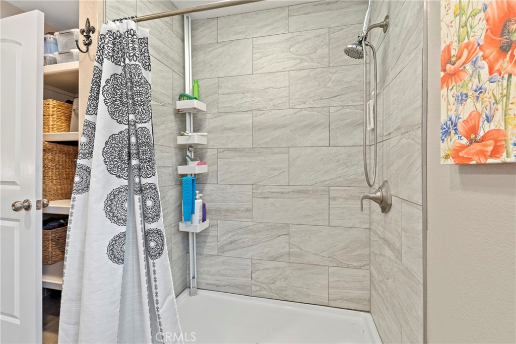 1149 River Bluff, Oakdale, CA 95361