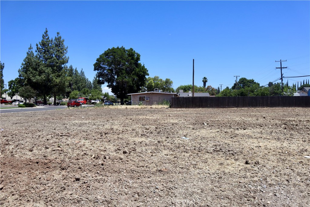 3454 G St, Merced, CA 95340