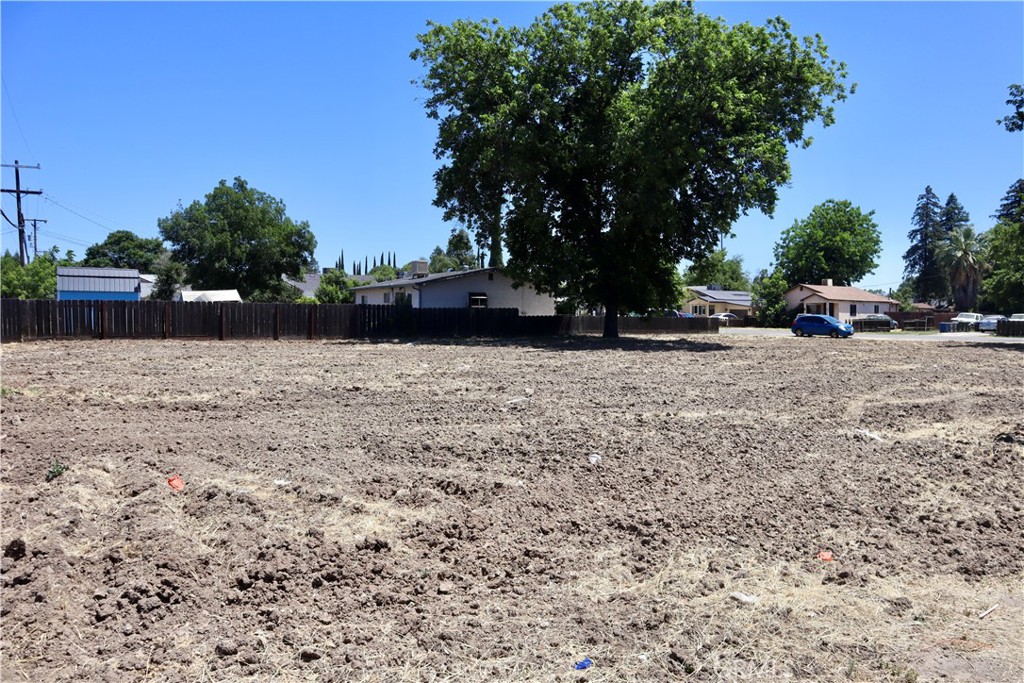 3454 G St, Merced, CA 95340