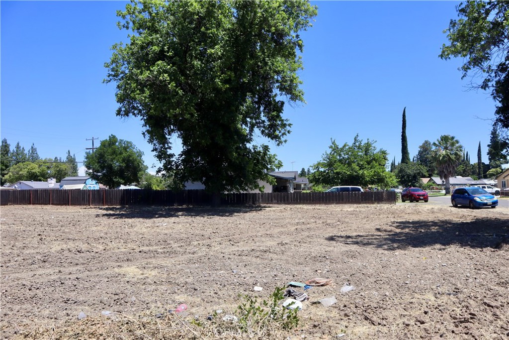 3454 G St, Merced, CA 95340