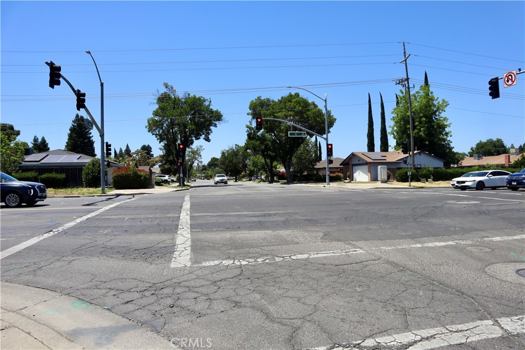 3454 G St, Merced, CA 95340