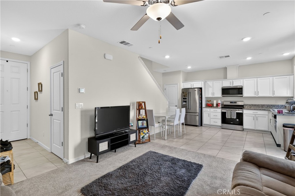 248 Shafer Ave, Merced, CA 95348