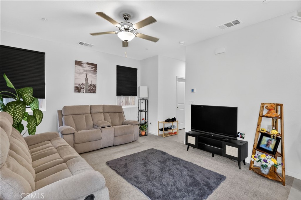 248 Shafer Ave, Merced, CA 95348