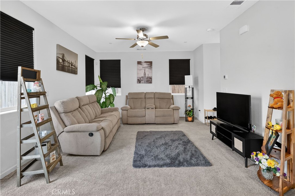 248 Shafer Ave, Merced, CA 95348