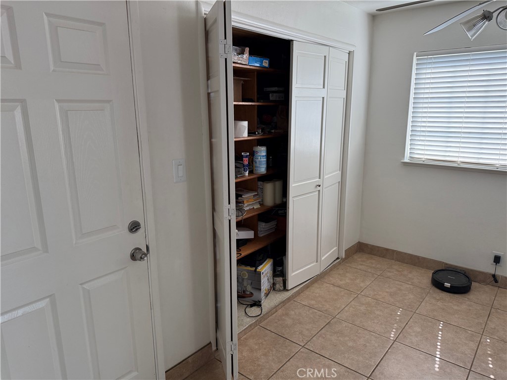 1064 Tioga, Manteca, CA 95337